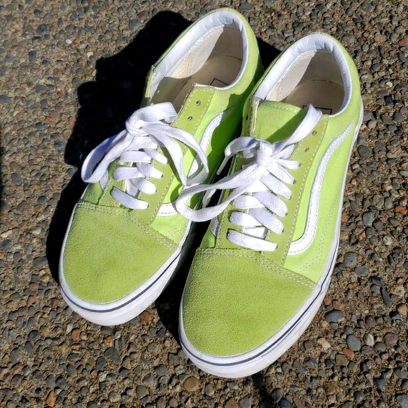 Vans Off The Wall Lime Green sneaker. Leather Women's 9.5  Men's 8 shoe - Picture 14 of 14